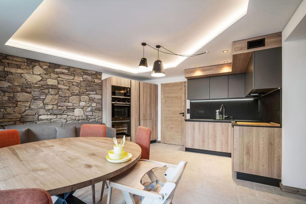 Chalet Hotel Quartz 蒂涅 外观 照片